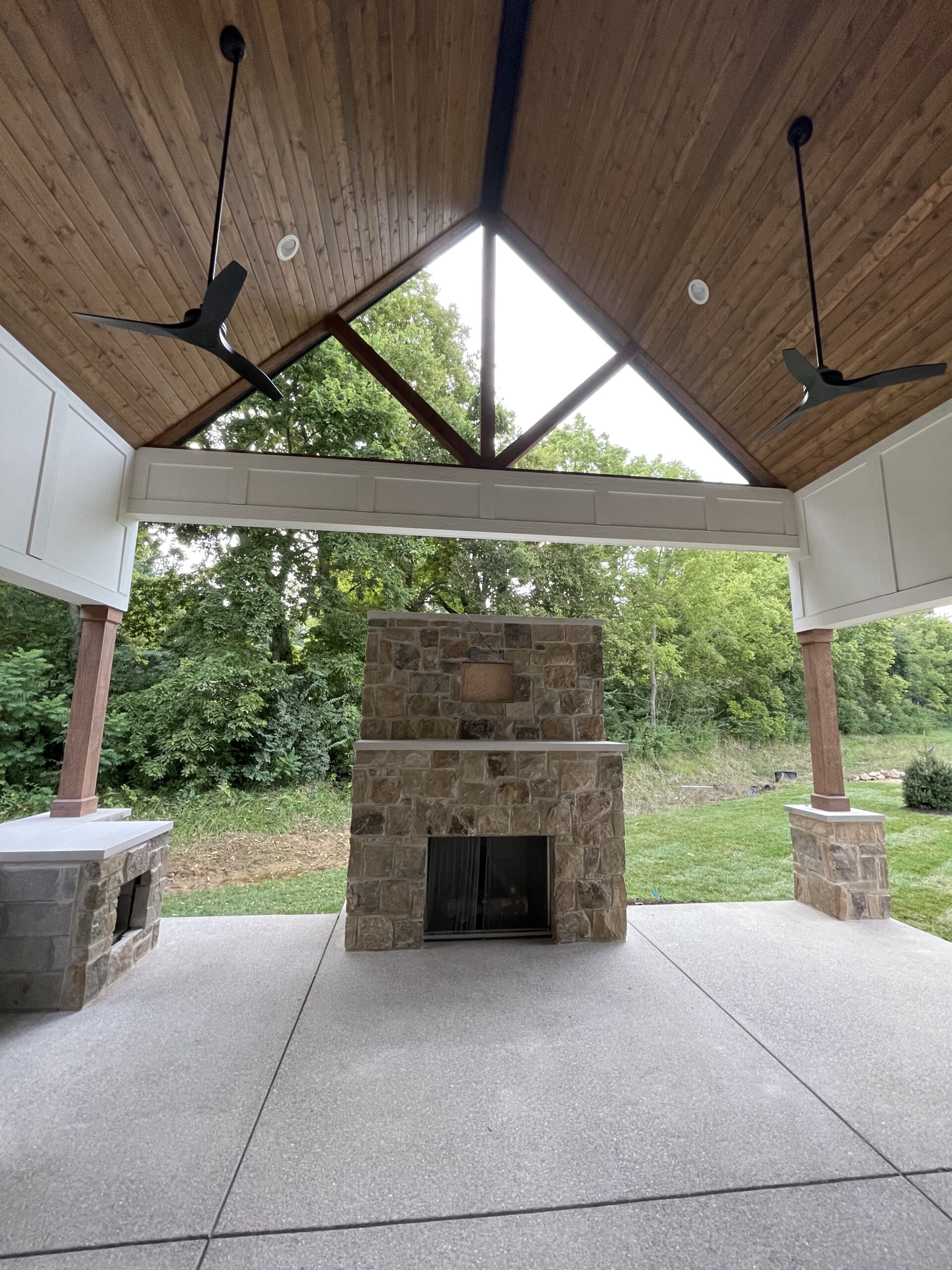 Wood accent on ceiling of outdoor patio